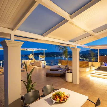 Unique * Corfu (city)