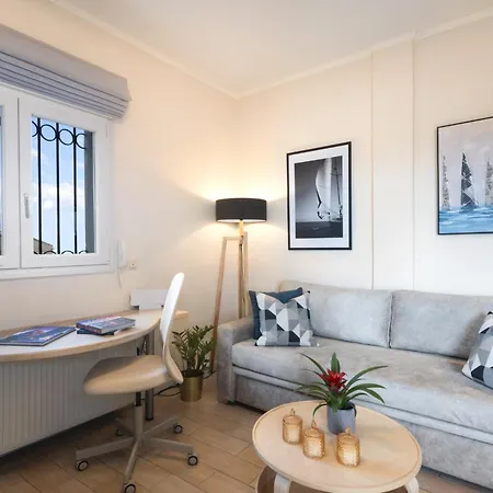 Unique Apartment *